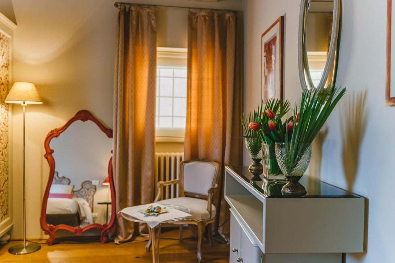 Duchess Boutique De Charme Bed and Breakfast Firenze Eksteriør billede