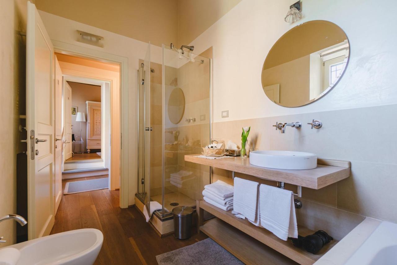 Duchess Boutique De Charme Bed and Breakfast Firenze Eksteriør billede